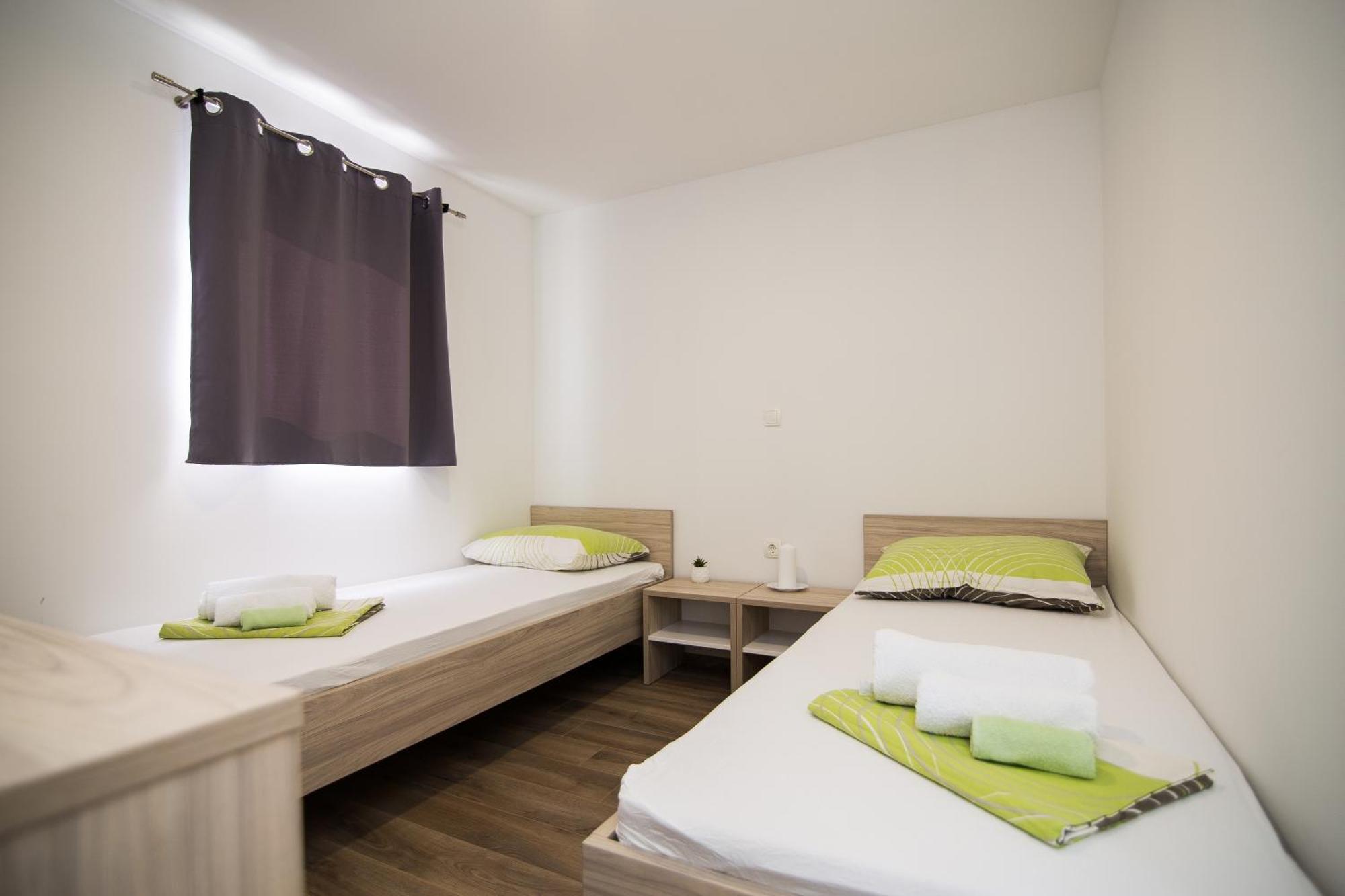 Luxury Mobile Homes Liza Biograd Na Moru Bagian luar foto