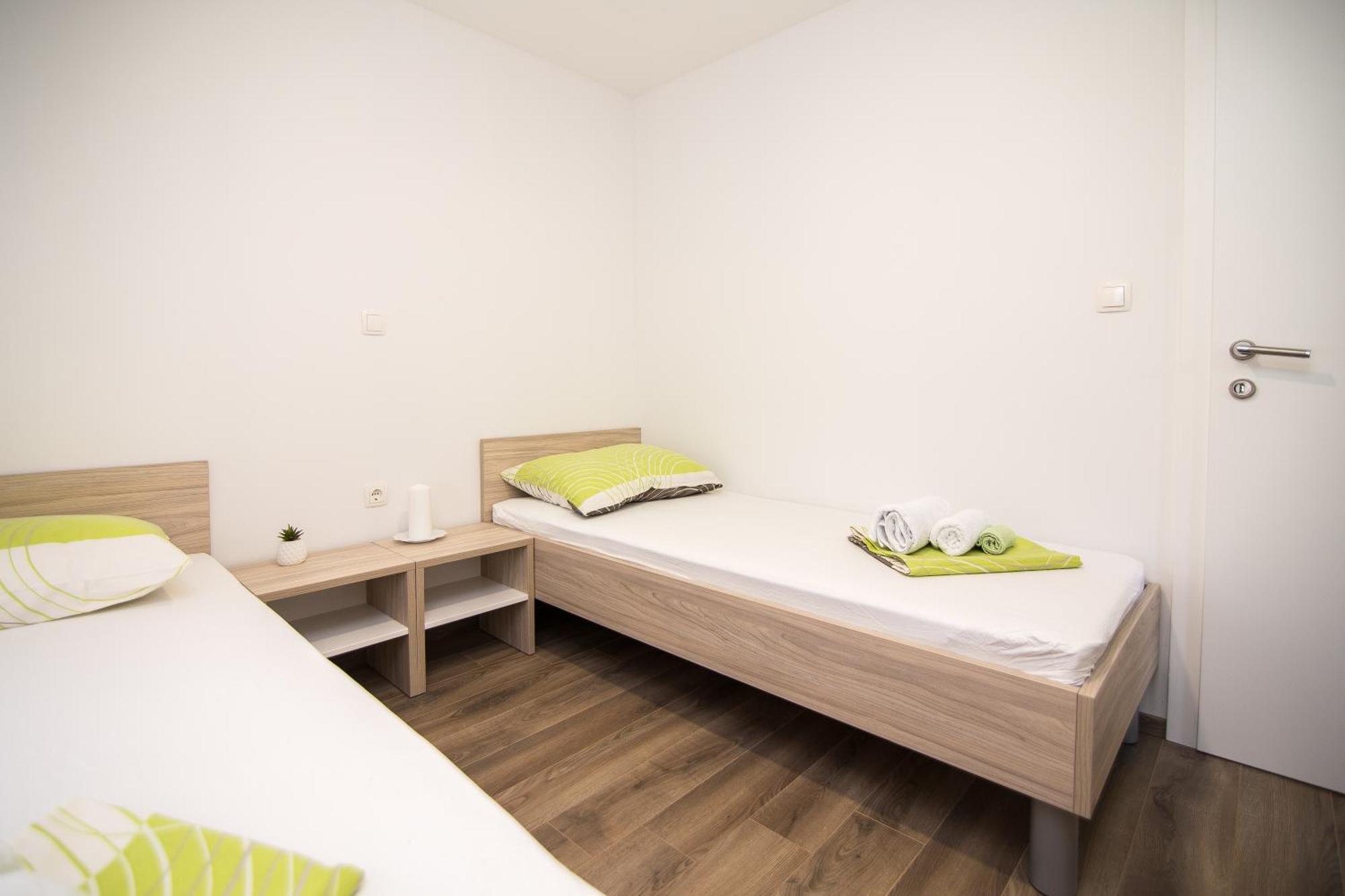 Luxury Mobile Homes Liza Biograd Na Moru Bagian luar foto
